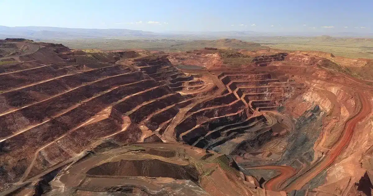 The World's Largest Deposit: The Discovery of 55 Billion Tons of Iron in an Unlikely Location